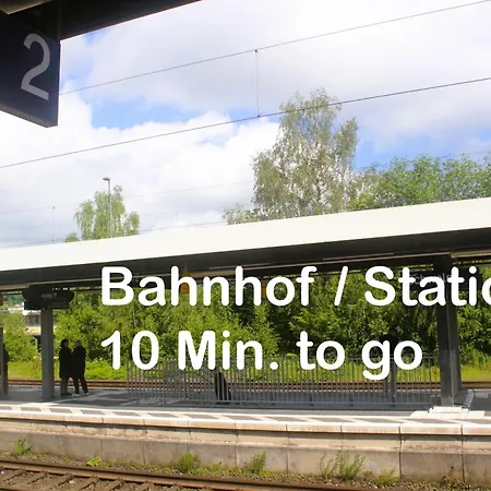 Ruhiges, Helles Altbauzimmer Im Stadtzentrum *